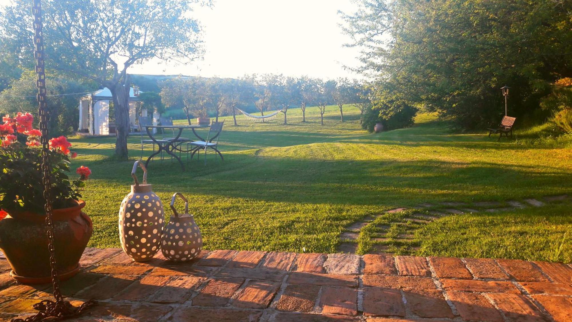 Bed and Breakfast Le Bumbarelle Tavoleto Exteriér fotografie